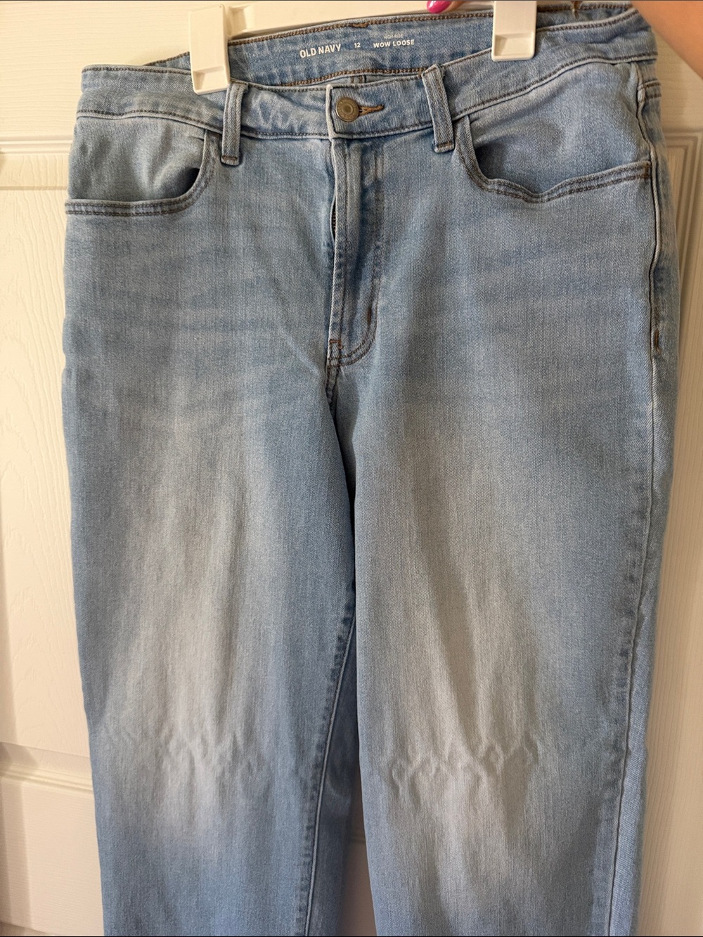 Old Navy Women’s High-Rise Loose Light Wash Jeans